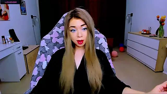littleSiyfairy from StripChat