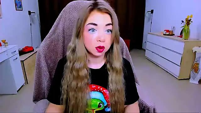 littleSiyfairy from StripChat