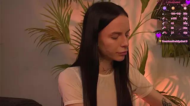 Livia_Starr from StripChat is Freechat