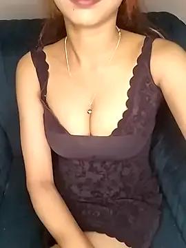 Try the hottest girls free webcams as they get au naturel and get naked fulfilling your nuttiest whims.
