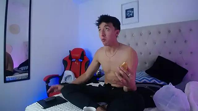 LuccaNoir from StripChat