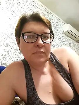 Try the hottest girls free webcams as they get au naturel and get naked fulfilling your nuttiest whims.