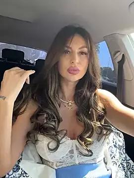 LunaBex from StripChat is Freechat