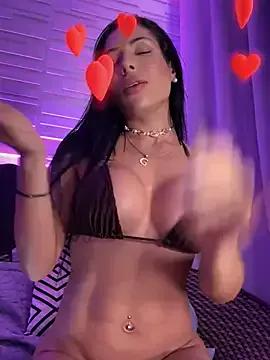 LunahMiller from StripChat is Freechat