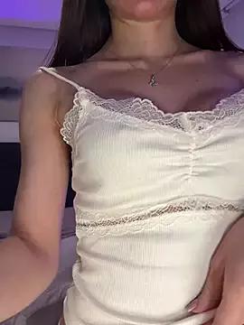 Maddy_Jones from StripChat is Freechat
