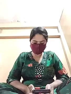 Magical_Girl- from StripChat is Freechat