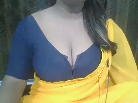 Try the hottest girls free webcams as they get au naturel and get naked fulfilling your nuttiest whims.