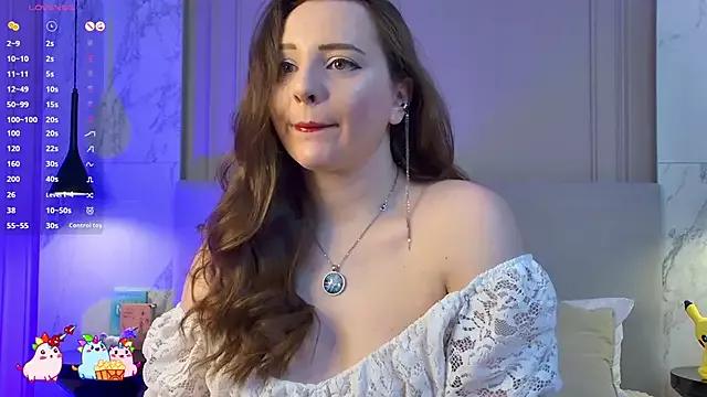 maltii_evans from StripChat is Freechat