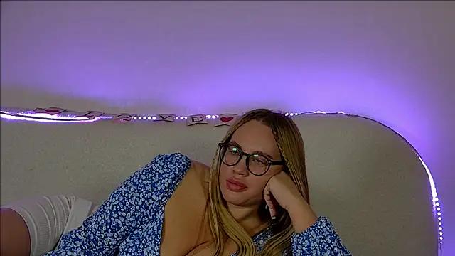 Try the hottest girls free webcams as they get au naturel and get naked fulfilling your nuttiest whims.
