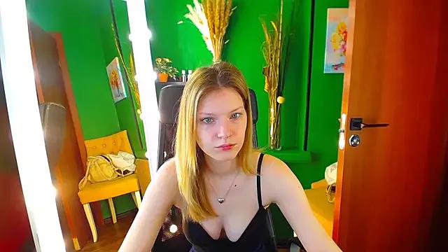 Try the hottest girls free webcams as they get au naturel and get naked fulfilling your nuttiest whims.