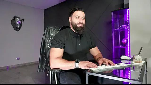 mattmasterss from StripChat