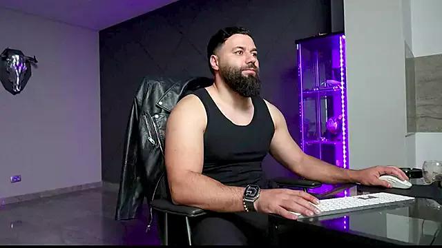 mattmasterss from StripChat