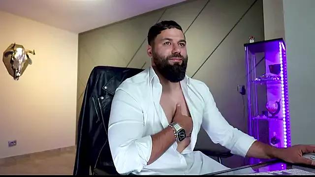 mattmasterss from StripChat