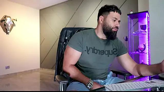 mattmasterss from StripChat
