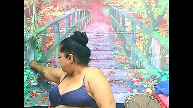 matureindian from StripChat is Freechat