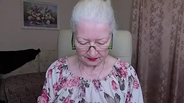 Maya_Mayflower from StripChat