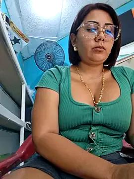 Photos of maymercy from StripChat is Freechat