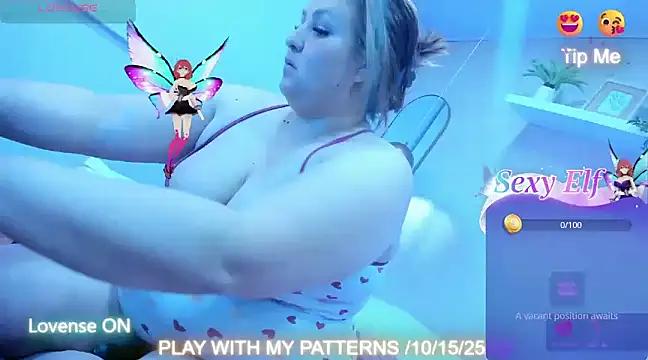 Try the hottest girls free webcams as they get au naturel and get naked fulfilling your nuttiest whims.