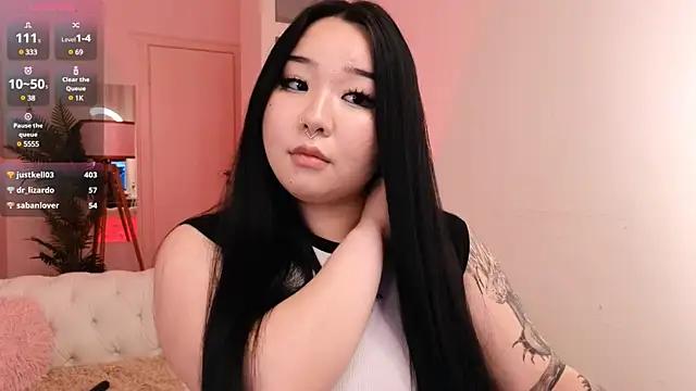 Try the hottest girls free webcams as they get au naturel and get naked fulfilling your nuttiest whims.