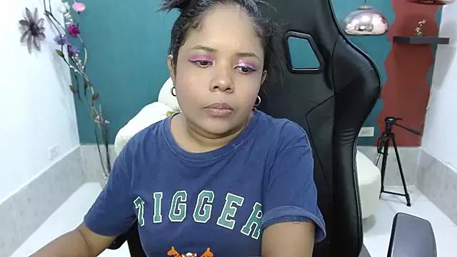 Melikasweetz from StripChat is Freechat