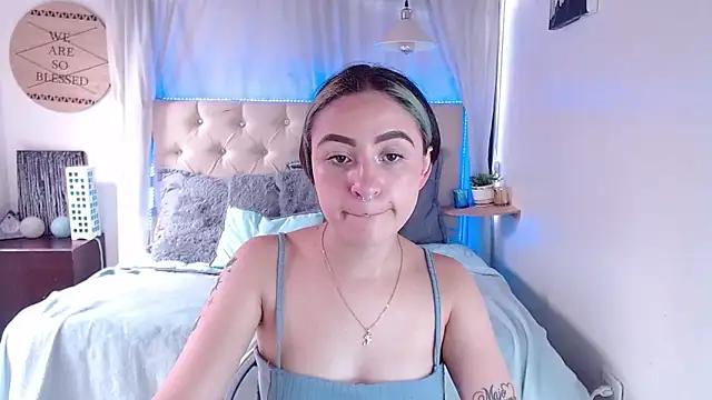Try the hottest girls free webcams as they get au naturel and get naked fulfilling your nuttiest whims.