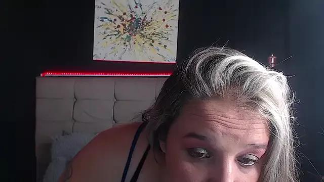 Try the hottest girls free webcams as they get au naturel and get naked fulfilling your nuttiest whims.