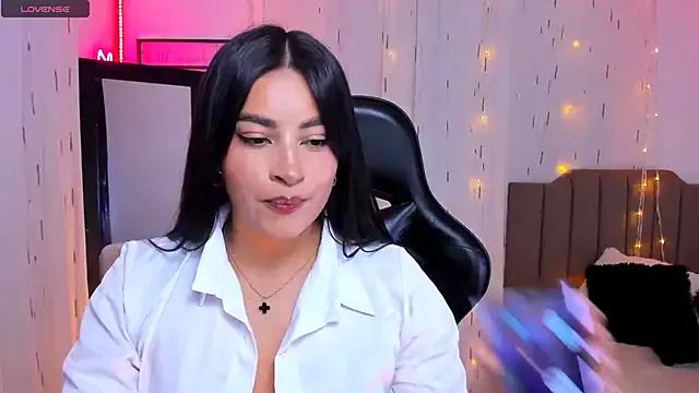 Mia_dahdal webcams show profile image 