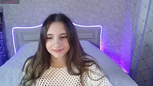 Miiiishootka from StripChat
