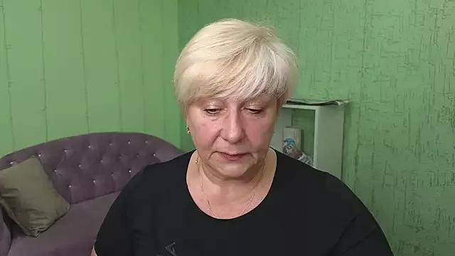 Milana_Milky from StripChat is Freechat