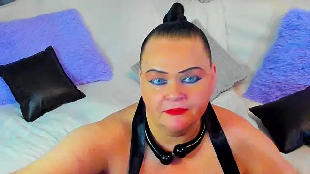 Try the hottest girls free webcams as they get au naturel and get naked fulfilling your nuttiest whims.