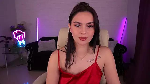 MilashaLovely from StripChat is Freechat