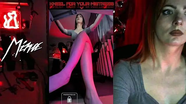Try the hottest girls free webcams as they get au naturel and get naked fulfilling your nuttiest whims.
