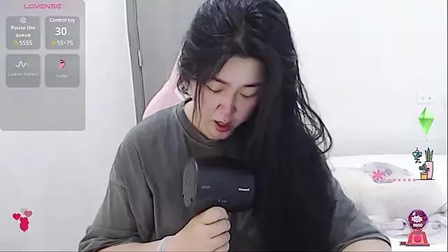 minnie9009 from StripChat
