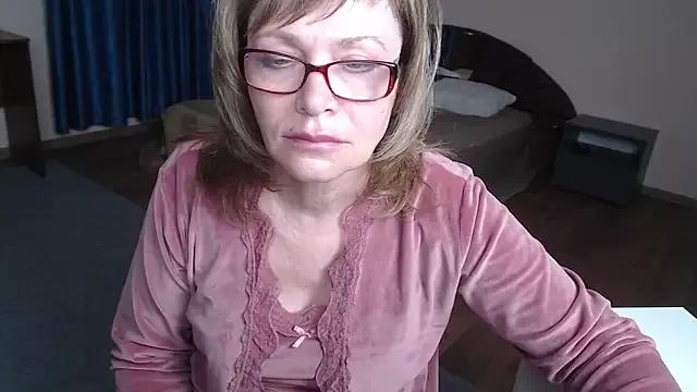 Miss_Moren from StripChat