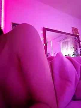 Try the hottest girls free webcams as they get au naturel and get naked fulfilling your nuttiest whims.