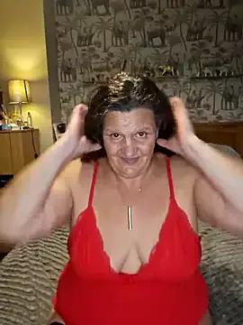 Try the hottest girls free webcams as they get au naturel and get naked fulfilling your nuttiest whims.