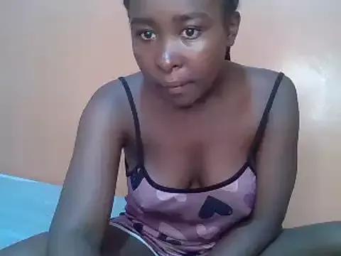 Moonfades from StripChat is Freechat