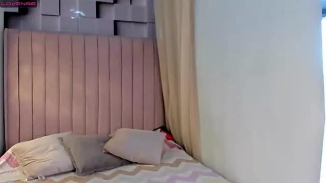 NatashaWolf_ from StripChat