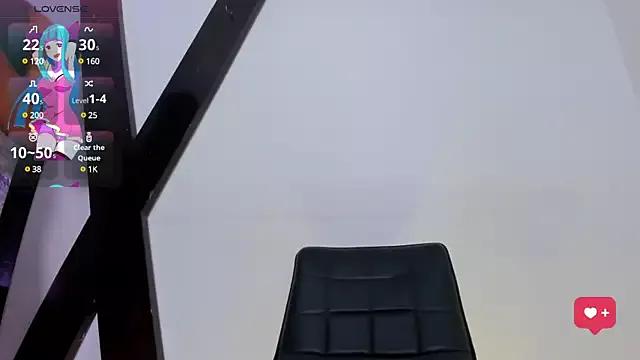 Nathaly_Laurent from StripChat is Freechat