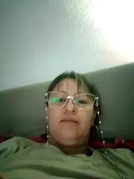 naughtymilfT from StripChat is Freechat