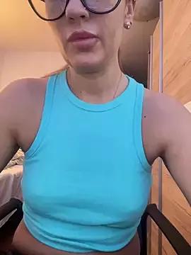 Try the hottest girls free webcams as they get au naturel and get naked fulfilling your nuttiest whims.