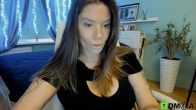 Try the hottest girls free webcams as they get au naturel and get naked fulfilling your nuttiest whims.