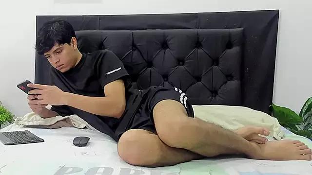 nico_robinson from StripChat is Freechat