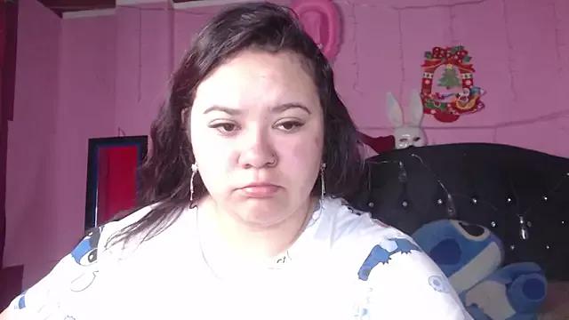 NikkiRous_ from StripChat