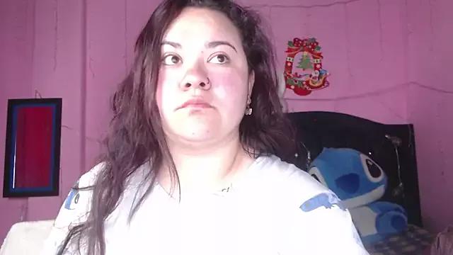 NikkiRous_ from StripChat