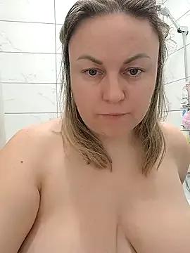 Try the hottest girls free webcams as they get au naturel and get naked fulfilling your nuttiest whims.