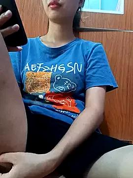 NUNA6666 from StripChat