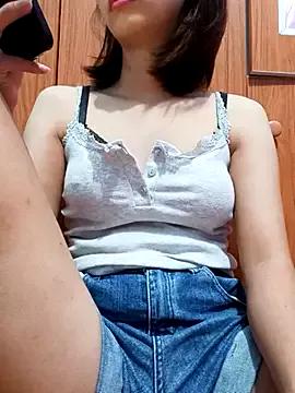 NUNA6666 from StripChat