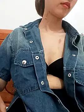 NUNA6666 from StripChat