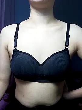 NUNA6666 from StripChat
